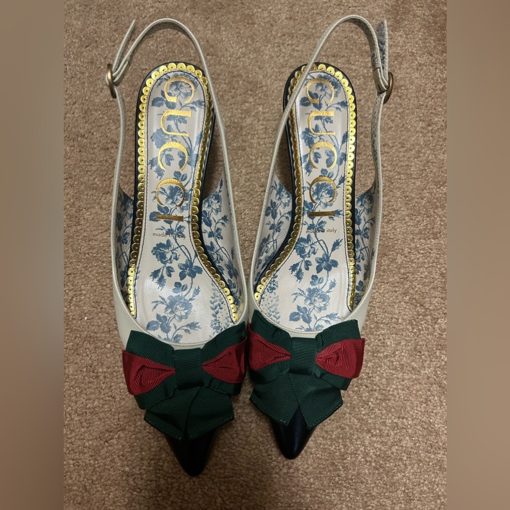 Gucci mule with small heel